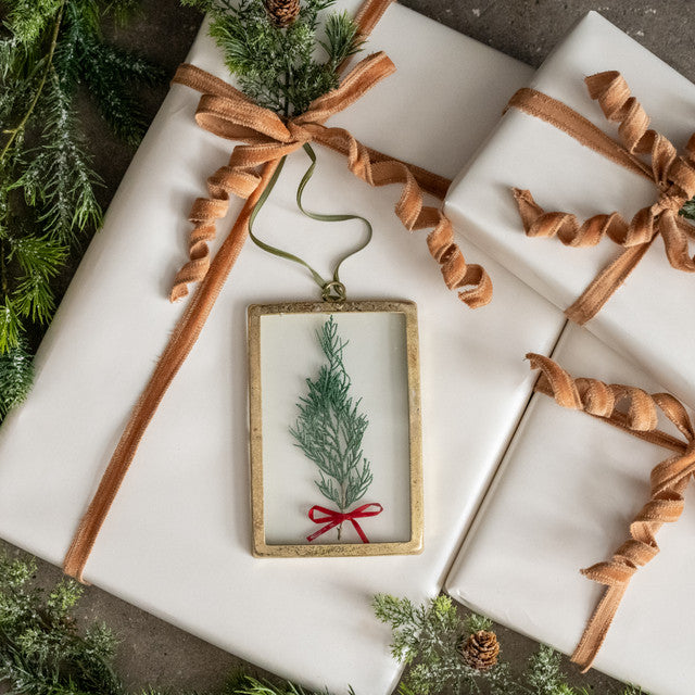 Pressed Holiday Floral Ornament