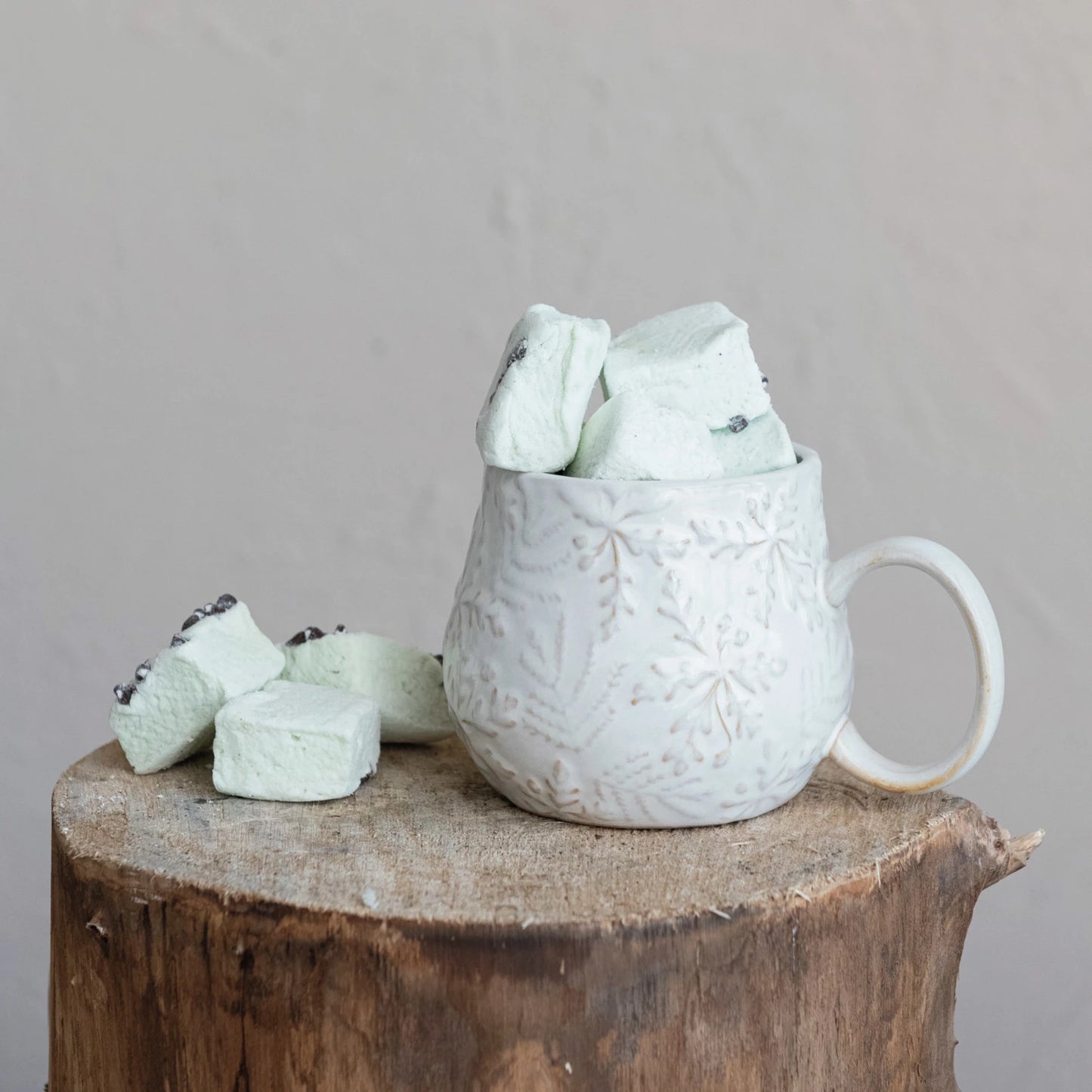 Stoneware Mug with Snowflakes