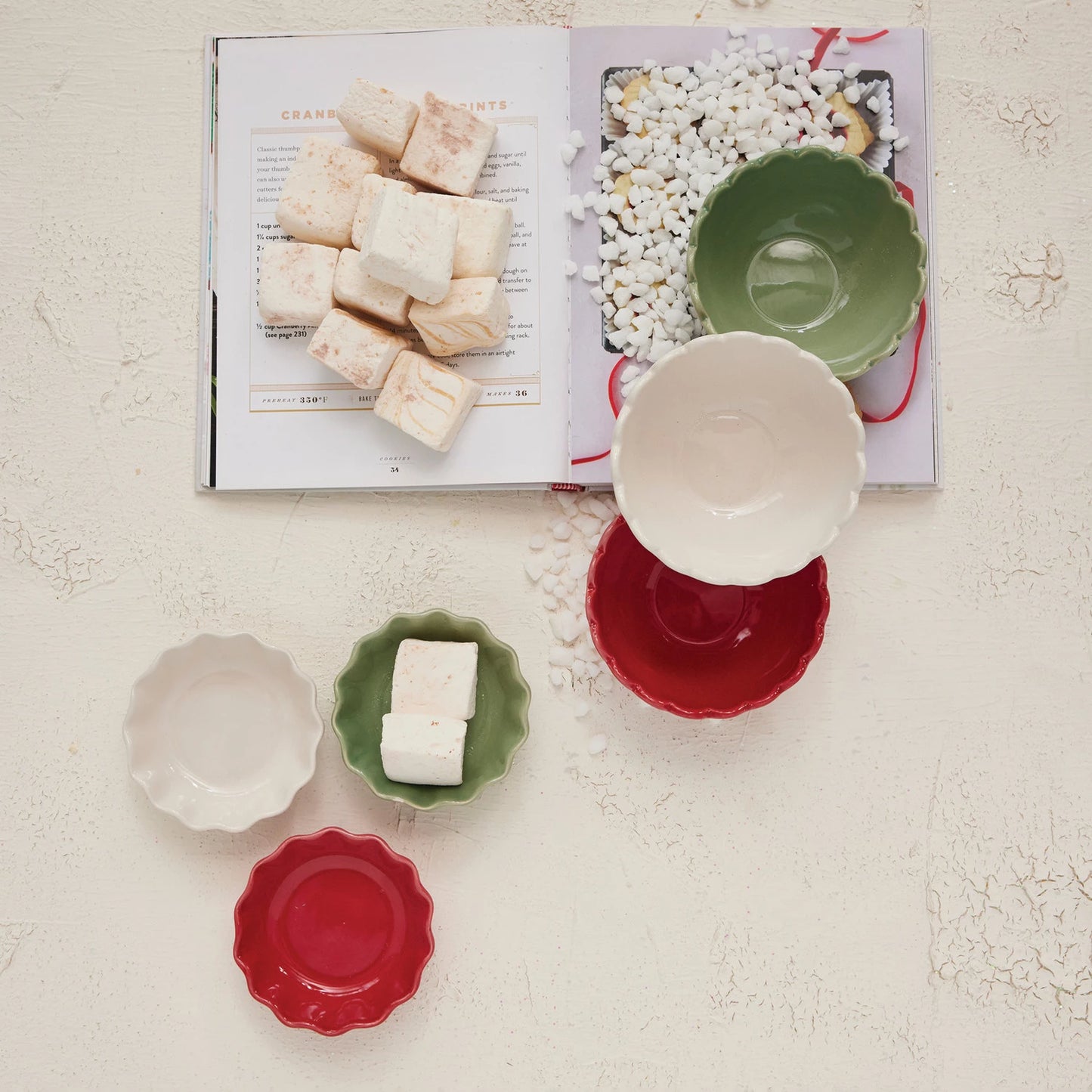 Seasonal Mini scalloped Bowls