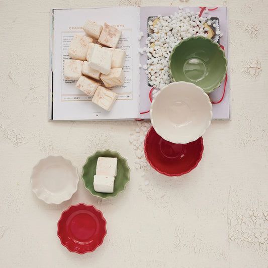 Seasonal Mini scalloped Bowls