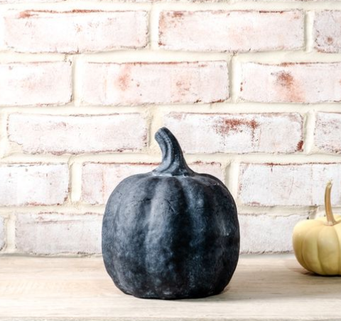 8" Black Pumpkin