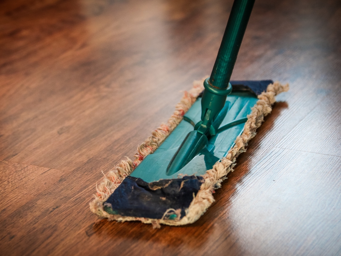 Tips To Clean An Armstrong Vinyl Floor, How To Clean Armstrong Vinyl Plank Flooring